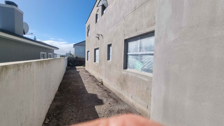 3 Bedroom Property for Sale in Yzerfontein Western Cape